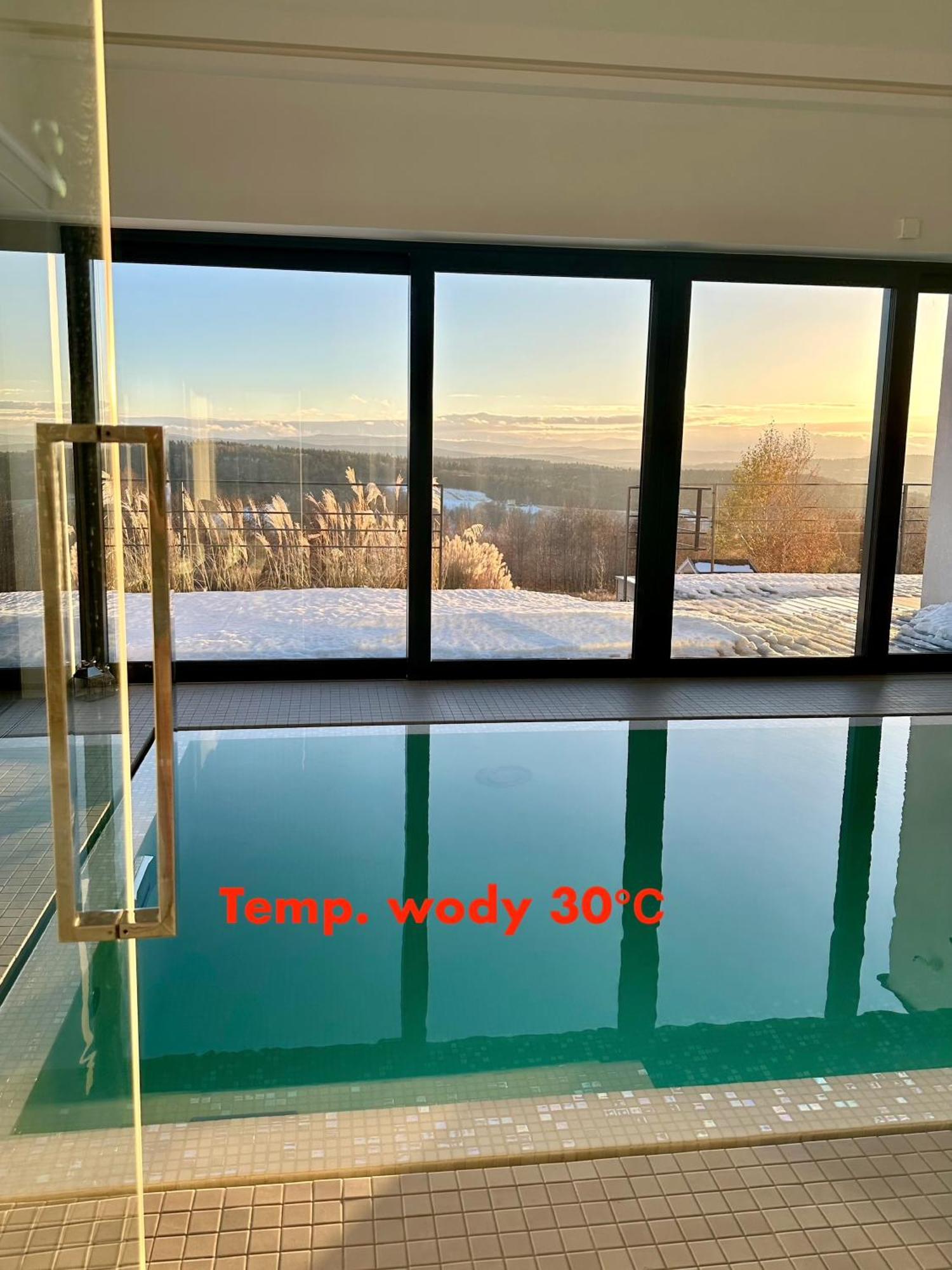 Villa Relax With Swimming Pool And Mountain View Bukow Exterior photo